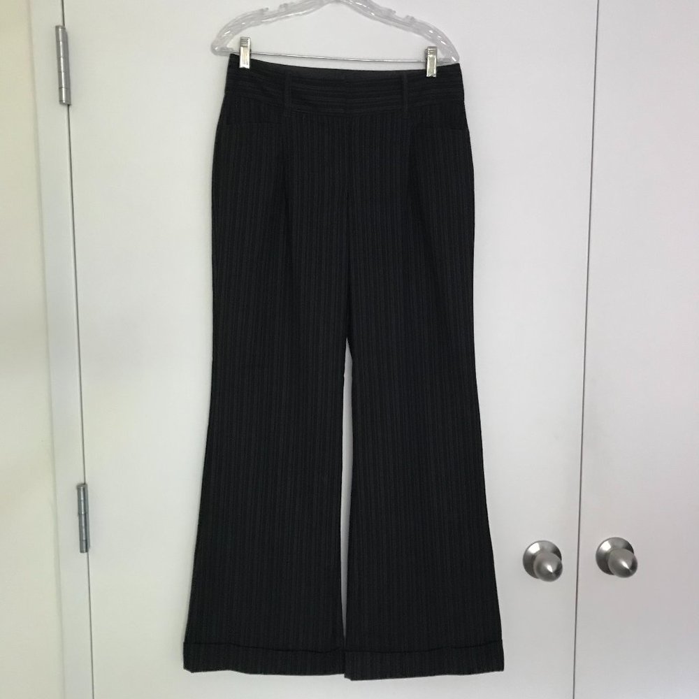 Old Navy black pin stripe wide leg pants size 4